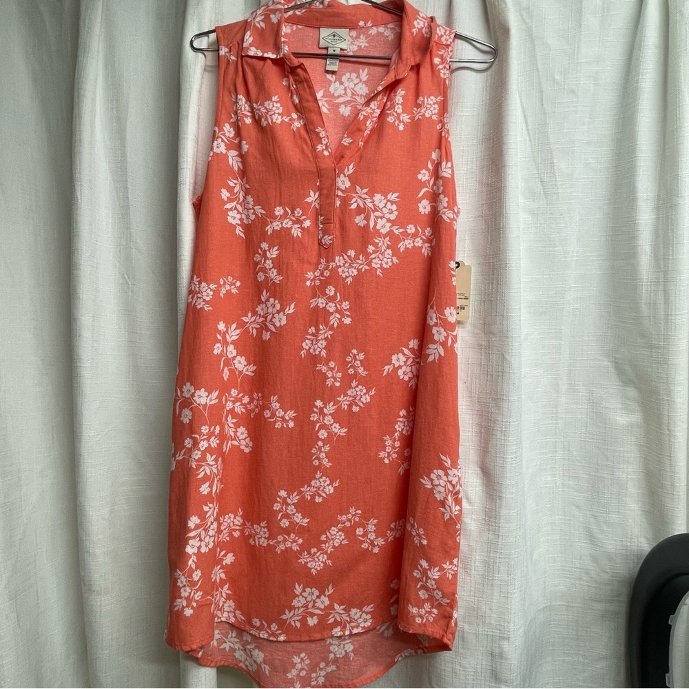 St. John's Bay Orange Floral Dress. V neck. Medium size. New with tag